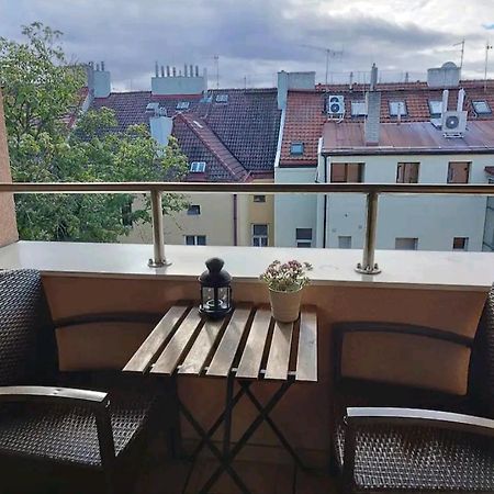 Cozy Rooftop With Balcony Praga Exterior foto